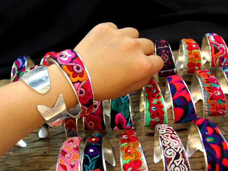 Festival Thread Blessing Miao hand-embroidered bangle restored image 2 source 001.jpg