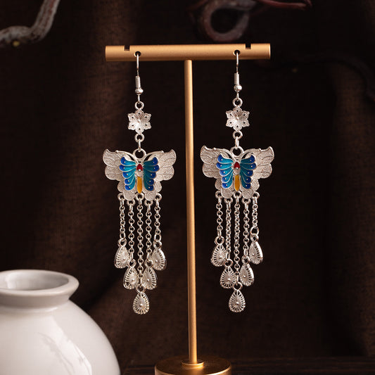 Moonlit Rain Pearl-E6122-2 Miao-inspired earrings with Chinese-inspired cultural detail