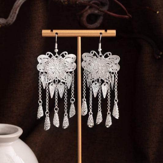 River Rain Pearl-E3387 Miao-inspired earrings with Chinese-inspired cultural detail